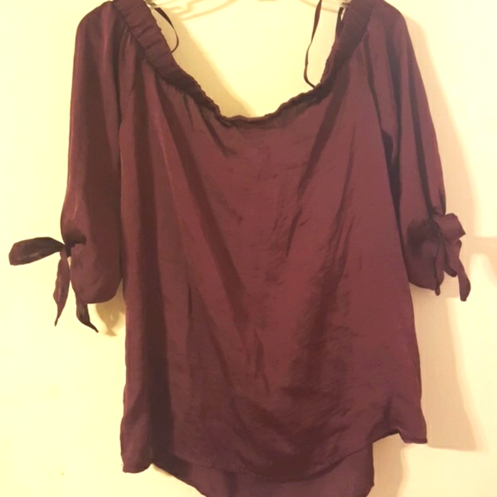 🆕️ Love Fire off-the-shoulder loose fit pullover top with tie bows on the sleeve